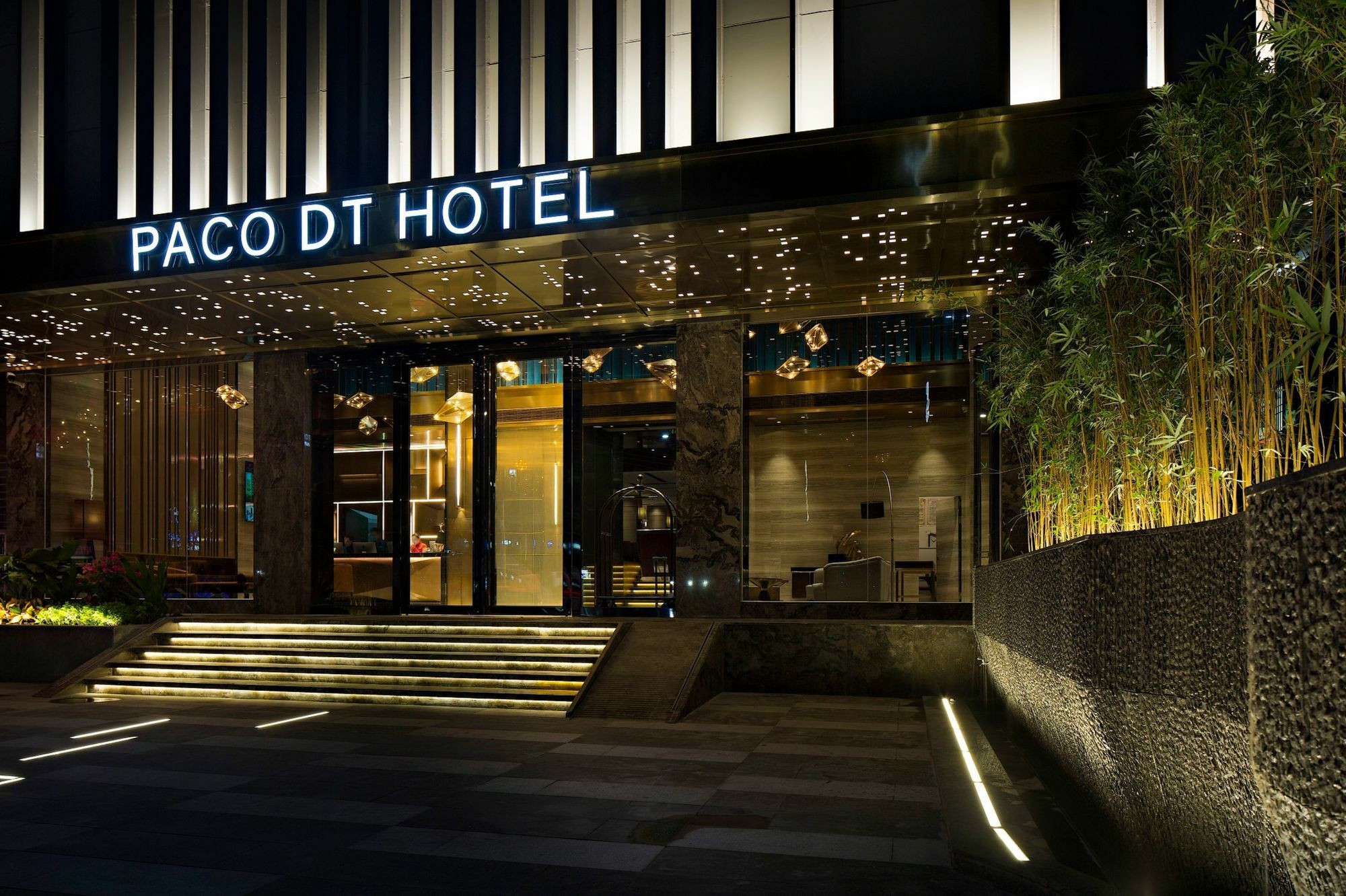 Paco Hotel Datang Metro Canton Extérieur photo