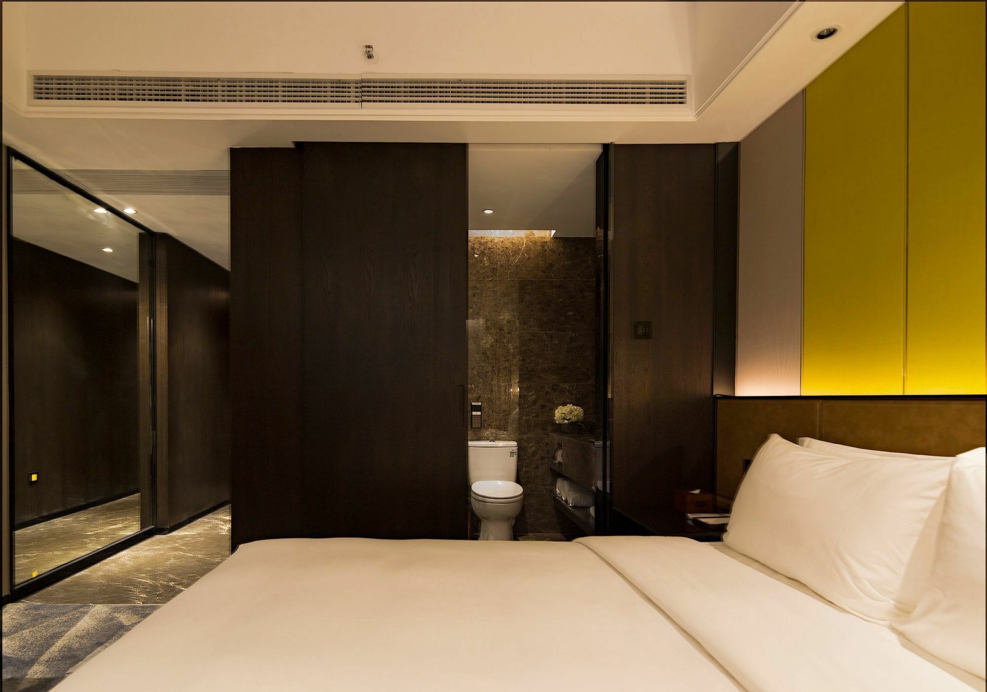 Paco Hotel Datang Metro Canton Extérieur photo